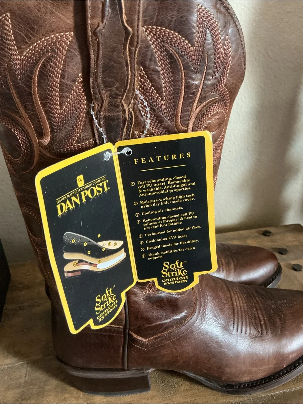 Dan Post Cottonwood Men's Leather Cowboy Boots/ size: 9 D
